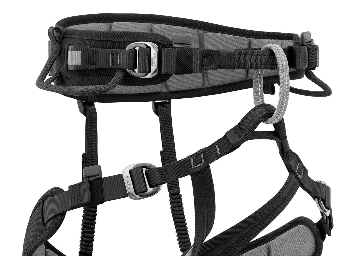Petzl FALCON MOUNTAIN Rescue Harness – The Petzl FALCON MOUNTAIN is a very lightweight Seat Harness for rescue operations involving technical climbing. Features a bridge construction that favors progression with climbing techniques. Available in 2 sizes. Shop now. – Now available at MTN Shop US. - imagen 4