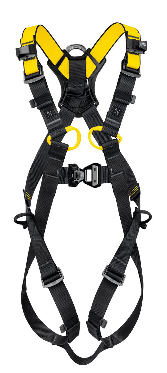 petzl climbing gear Petzl Newton Fall Arrest Harness Size 2