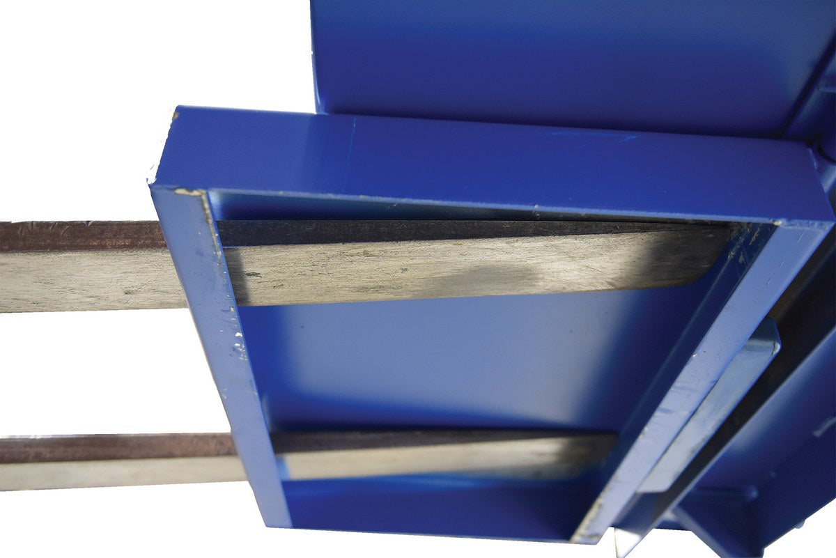 Vestil Manufacturing Corp Self-Dumping Steel Hoppers with Fold Down Front– – Now available at MTN Shop US. - imagen 6