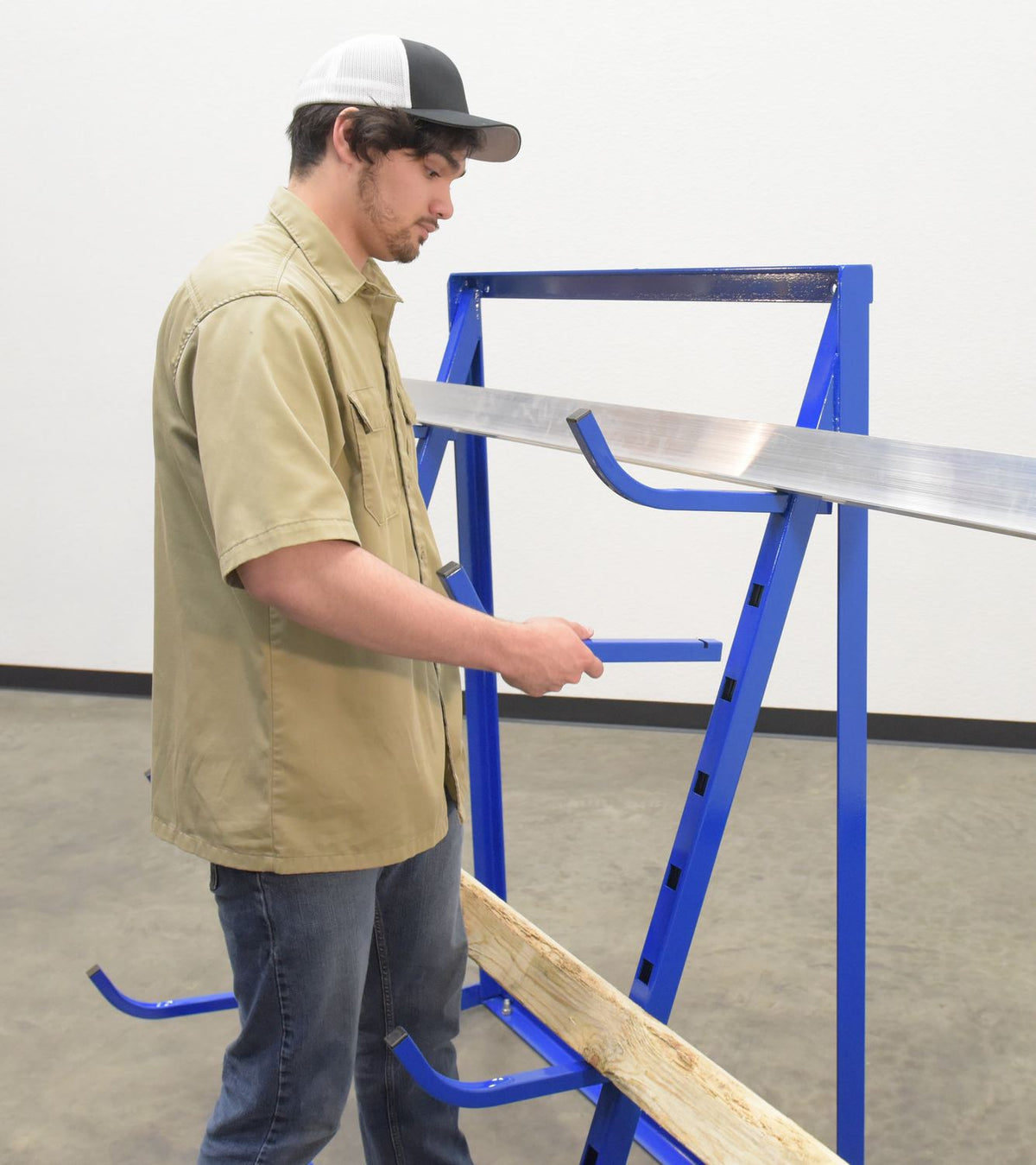 Vestil Manufacturing Corp Horizontal Storage Rack– – Now available at MTN Shop US. - imagen 2