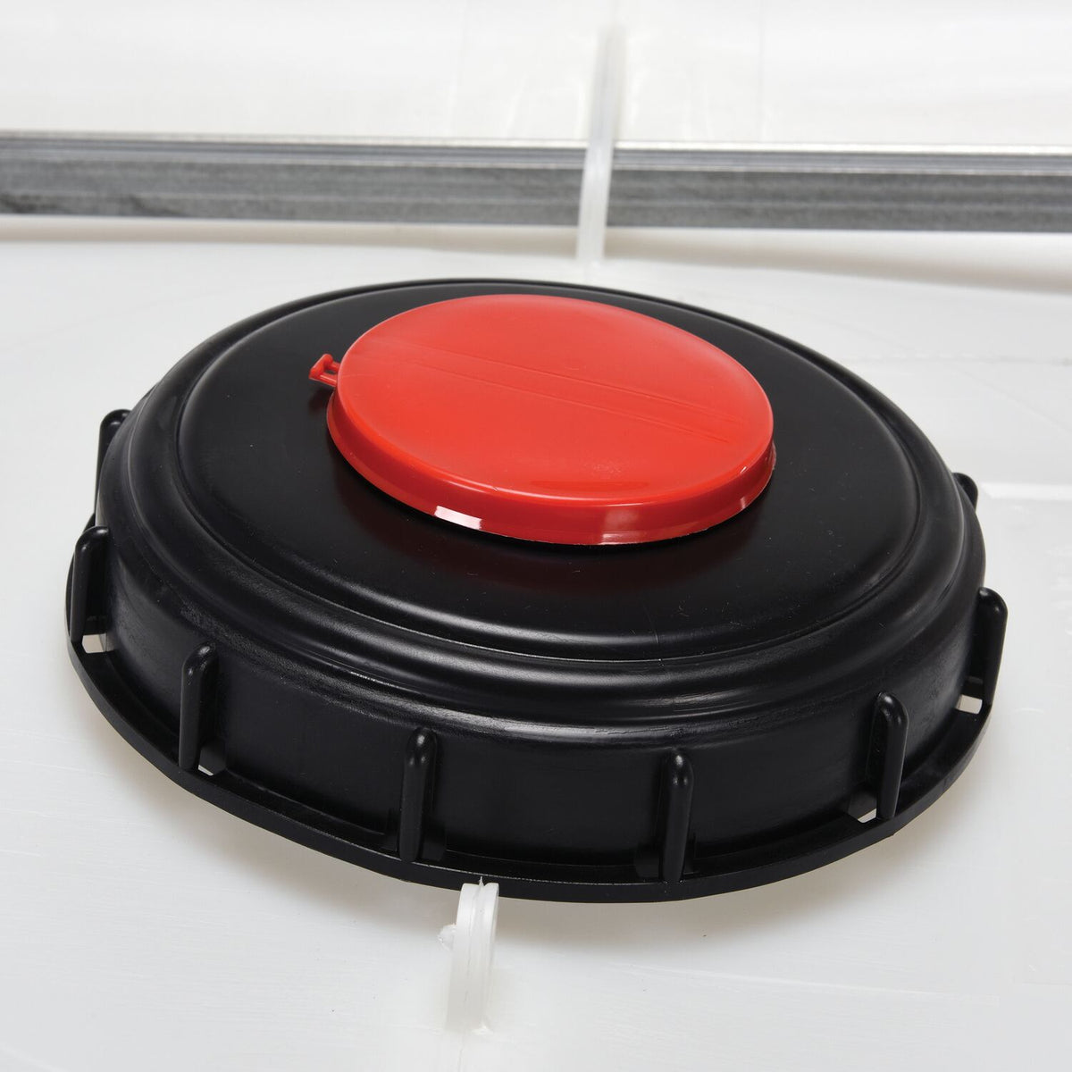 Vestil Manufacturing Corp Intermediate Bulk Containers– – Now available at MTN Shop US. - imagen 7