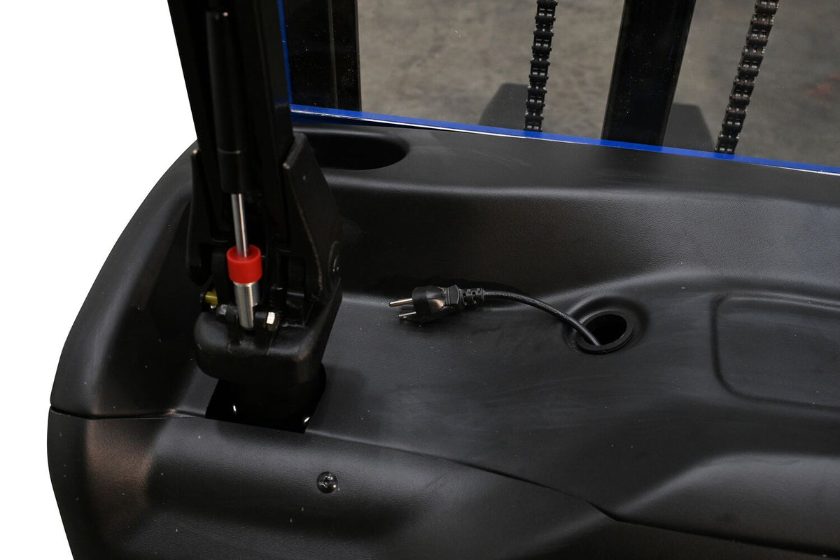 Apiladores eléctricos Vestil Manufacturing Corp (Pramac)– – Ahora disponibles en MTN Shop US.