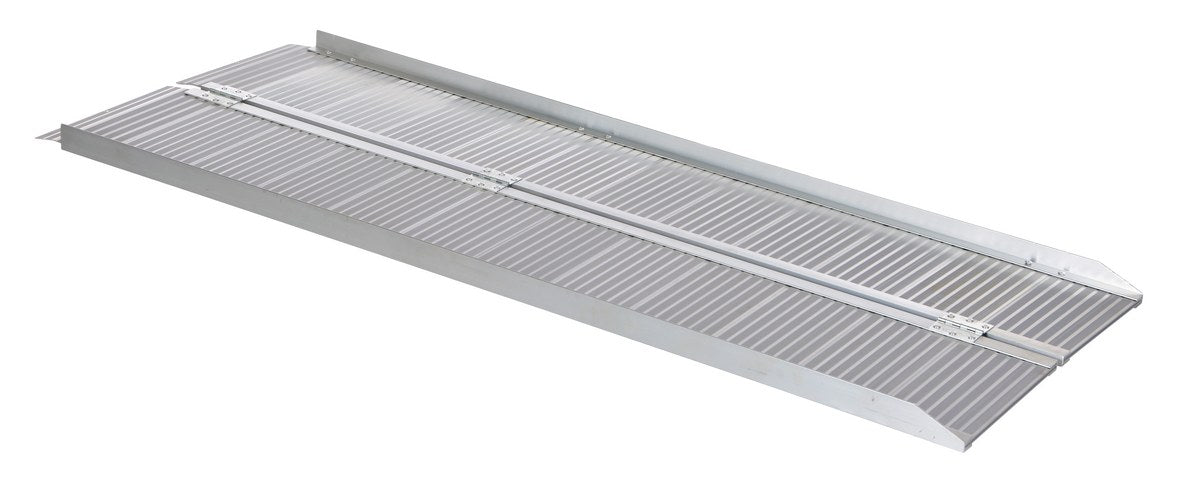 Vestil Manufacturing Corp Folding Ramp– – Now available at MTN Shop US. - imagen 2
