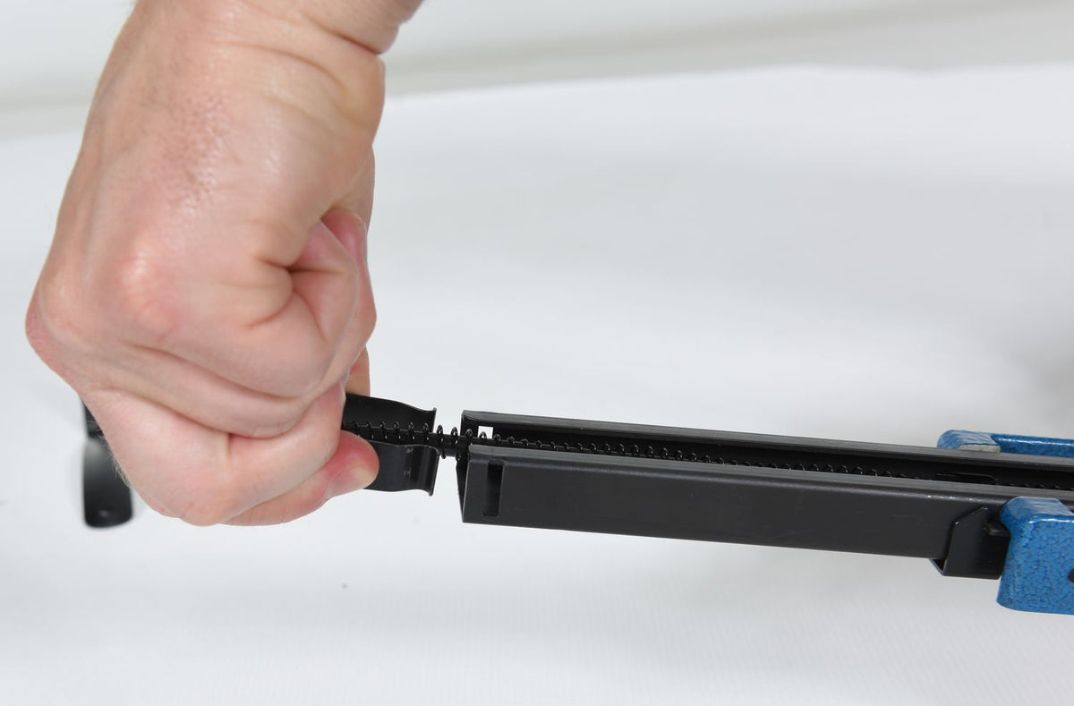 Vestil Manufacturing Corp Carton & Box Staplers– – Now available at MTN Shop US. - imagen 7
