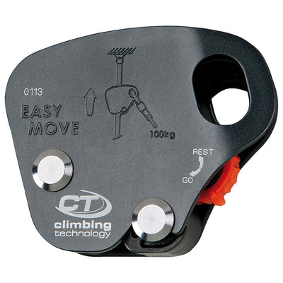PMI Climbing Technology Easy Move: Easy Move de PMI Climbing Technology es un dispositivo de respaldo liviano para acceso por cuerdas que se agarra bien a cuerdas sucias o heladas. Certificado EN como anticaídas de tipo guiado para – Ahora disponible en MTN Shop US.