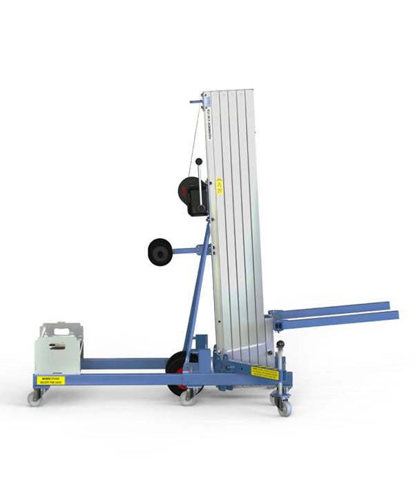 Kuzar Industrial Lifter 300kg/7.3m with 100kg Counter Weight & Basket - HAMMER 73CW– Kuzar lifter 300KG- a robust industrial stacker with Counter Weight basket and 100kg of weight included. Made in Spain, the HAMMER 73CW Lifter has been designed for vertically lifting loads, and horizontal movements with the load lifted at minimum height. This stacker with an impressive 300kg capacity has high-quality wheels for easy movement and a powerful winch for efficient lifting whilst remaining compact and agile. Com - imagen 4