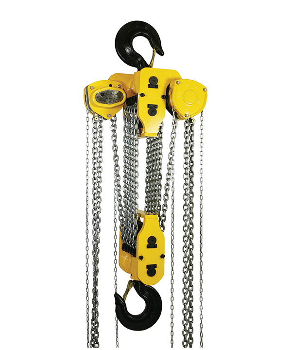 OZ Lifting Premium Chain Hoist– The OZ Premium Chain Hoist is a durable and versatile chain hoist that can be used for both lifting and pulling. The double reduction gearing minimizes lifting effort and the hoist can be operated in tight spaces thanks to the 360-degree handle rotation. Enclosed brake system, gearing systems and a sealed roller bearing keep the hoist protected from debris and contaminations to ensure smooth operations over time. – Now available at MTN Shop US. - imagen 9