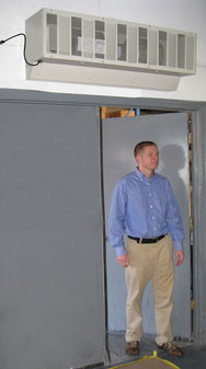Vestil Manufacturing Corp Variable Speed Air Curtains– – Now available at MTN Shop US. - imagen 4