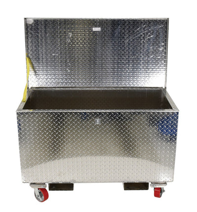 Cajas de herramientas portátiles con placa de rodadura de aluminio de Vestil Manufacturing Corp– – Ahora disponibles en MTN Shop US.