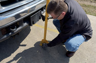 Vestil Manufacturing Corp Folding Bollards– – Now available at MTN Shop US. - imagen 8