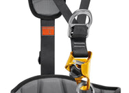Petzl ASTRO® International Version (Professional & Tactical) – The Petzl Astro® Bod Fast Full Body Harness is designed for greater efficiency and comfort during rope ascents. Includes gated ventral attachment point for optimal integration of equipment. Available in multiple sizes. Shop now. – Now available at MTN Shop US. - imagen 4