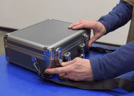 Estuche de transporte de aluminio de Vestil Manufacturing Corp– – Ahora disponible en MTN Shop US. - imagen 4