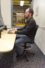 Vestil Manufacturing Corp Ergonomic Work Chair and Stool– – Now available at MTN Shop US. - imagen 2