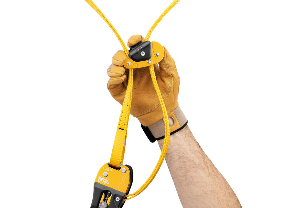 Yellow and black Petzl Eject adjustable friction saver (Model: G001AA00) - imagen 6