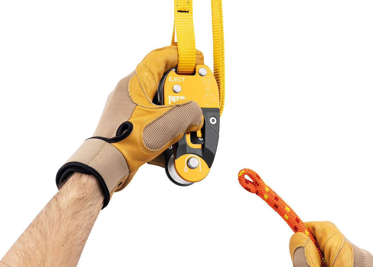 Yellow and black Petzl Eject adjustable friction saver (Model: G001AA00) - imagen 5