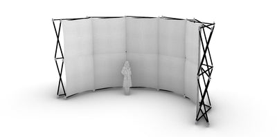 Vista 3D de Konligo de la estructura modular curva Luno Wall con paneles de tela y referencia a escala humana, ahora disponible en MTN SHOP US.