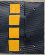 Vestil Manufacturing Corp Rubber Speed Humps– – Now available at MTN Shop US. - imagen 4