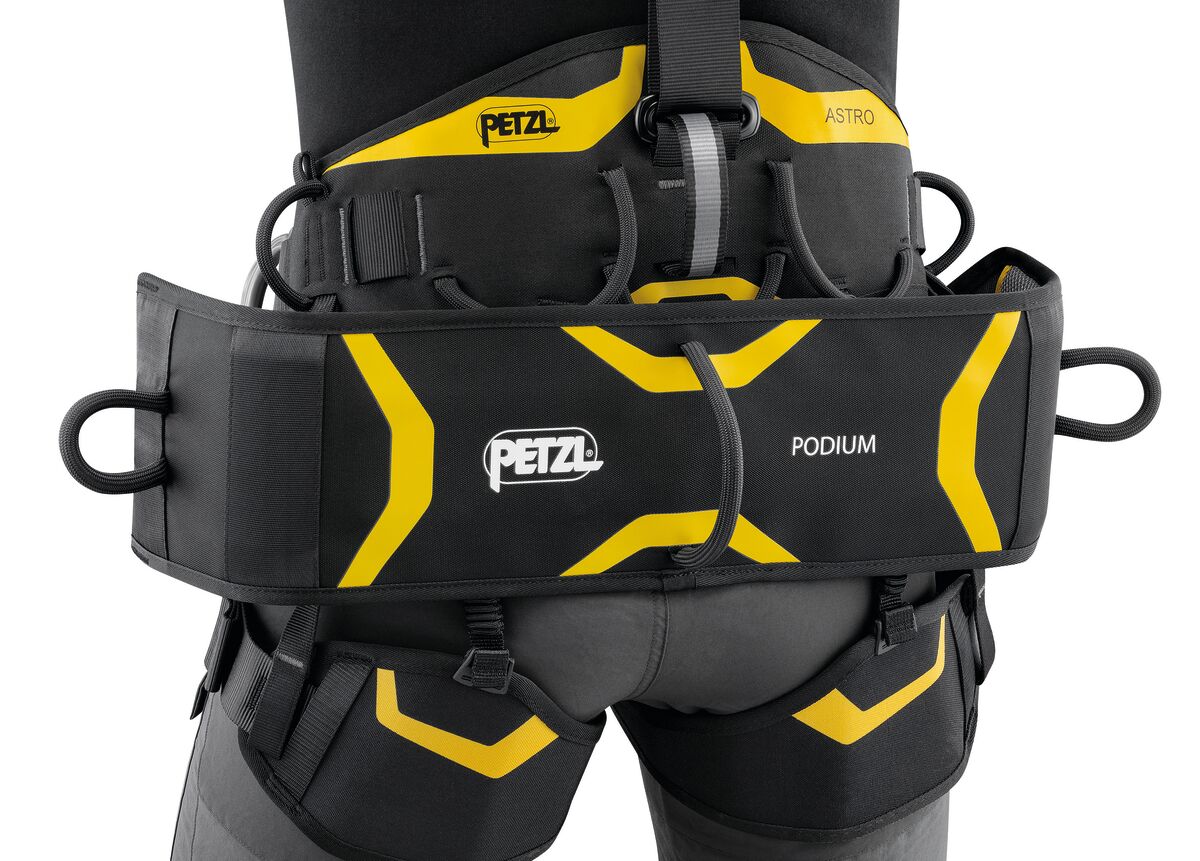 Petzl PODIUM, attached to the hip belt and worn, with three equipment loops. - imagen 3