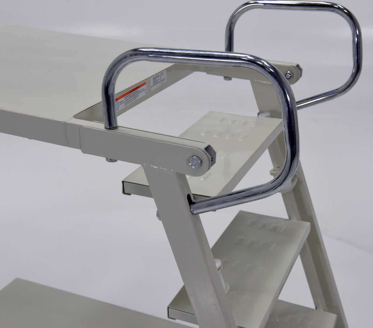 Camión recolector de existencias en voladizo de acero Vestil Manufacturing Corp– – Ahora disponible en MTN Shop US. - imagen 6