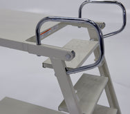 Camión recolector de existencias en voladizo de acero Vestil Manufacturing Corp– – Ahora disponible en MTN Shop US. - imagen 6
