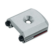 Topes finales de riel de acceso de 27 mm de Harken: juego de 2: diseñados para una integración perfecta con la vía/riel IN1650, los topes de riel de acceso de 27 mm de Harken son su solución esencial para optimizar la seguridad y proteger su automóvil. Estos topes finales inteligentemente diseñados actúan como amortiguadores confiables, mitigando efectivamente las cargas de impacto y protegiendo su automóvil de posibles daños. – Ahora disponible en MTN Shop US.
