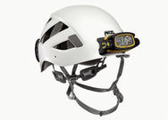Petzl DUO S Headlamp (1100lm) – Ultra-powerful with 1100 lumens in BOOST mode, the DUO S headlamp runs on a rechargeable battery. – Now available at MTN Shop US. - imagen 5