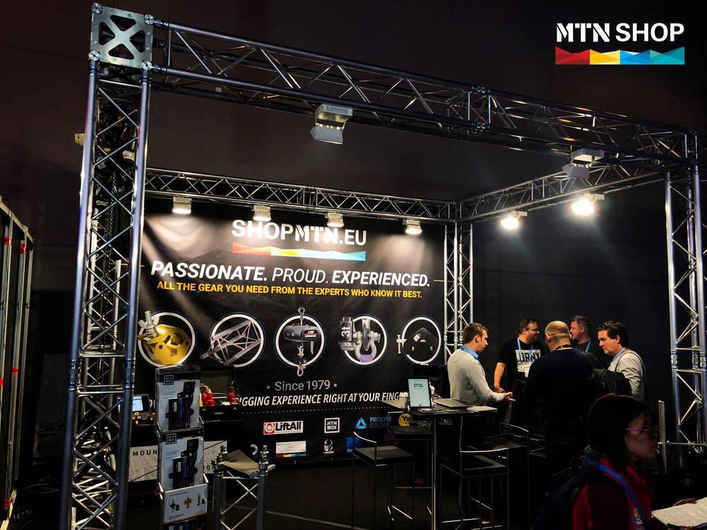 Paquete de stand de armadura para feria comercial MTN: stand en línea (estructura de 4 torres) - imagen 2
