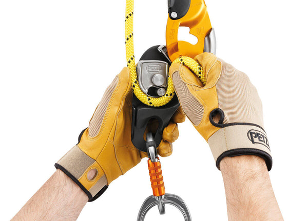 Petzl RIG Descender/Belay Device - Installation of the Rope