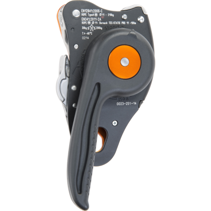 Descenso de cuerda PMI Sparrow 200R: el Spider de SMC es un descensor con frenado automático y clasificación NFPA, diseñado para posicionamiento en el trabajo y descenso personal. Permite cargar y descargar fácilmente sin soltarse del arnés. – Ahora disponible en MTN Shop US. - imagen 3