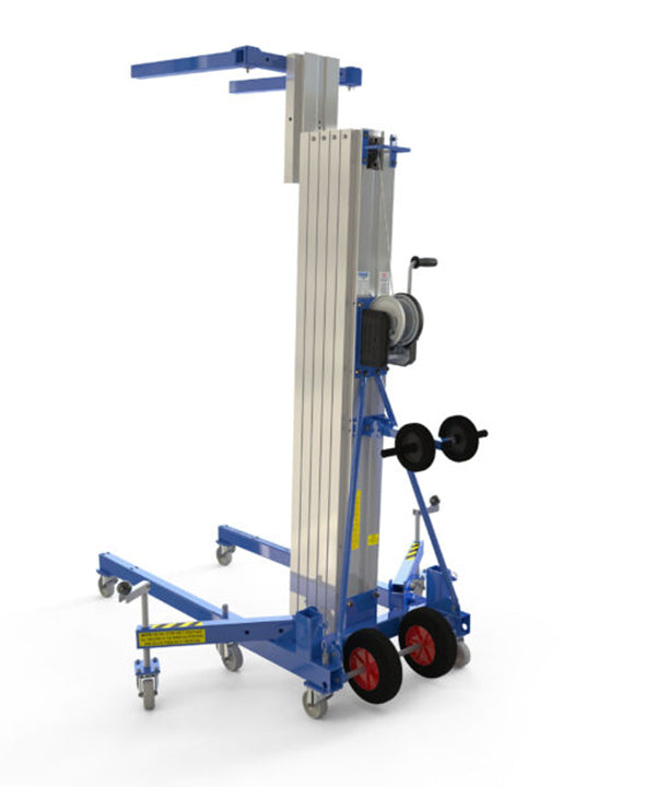 Kuzar Industrial Lifter 300kg/7.3m with 100kg Counter Weight & Basket - HAMMER 73CW– Kuzar lifter 300KG- a robust industrial stacker with Counter Weight basket and 100kg of weight included. Made in Spain, the HAMMER 73CW Lifter has been designed for vertically lifting loads, and horizontal movements with the load lifted at minimum height. This stacker with an impressive 300kg capacity has high-quality wheels for easy movement and a powerful winch for efficient lifting whilst remaining compact and agile. Com - imagen 5