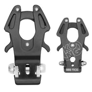 Kong Mini Frog Rope Connector– The Kong Mini Frog is a pocket-sized version of the popular Frog connector. The Mini Frog features the same engineering of the opening gates function with automatic closure. It is great for making leashes, suspension systems of professional cameras, lanyards for tools and so much more. Unlike the standard version, the mini is not a PPE and it is not suitable for human load. – Now available at MTN Shop US. - imagen 5