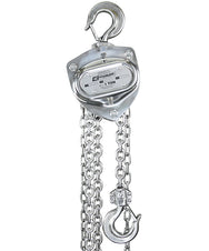 OZ Lifting Stainless Steel Chain Hoist– The Oz Lifting stainless steel chain hoist features both a stainless steel hand and load chain for a durable and non oily finish. This ceiling chain hoist is perfect for minimizing effort while moving heavy loads. The chain hoist is available with lifting capacities of 0.5 ton, 1 ton and 2 ton – Now available at MTN Shop US. - imagen 2
