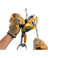 Petzl Axis Static Rope – La línea de cuerdas Petzl está diseñada para los profesionales del mundo vertical. La cuerda kernmantel de baja elasticidad AXIS de 11 mm con terminación cosida está diseñada para trabajos en altura. – Ahora disponible en MTN Shop US. - imagen 2