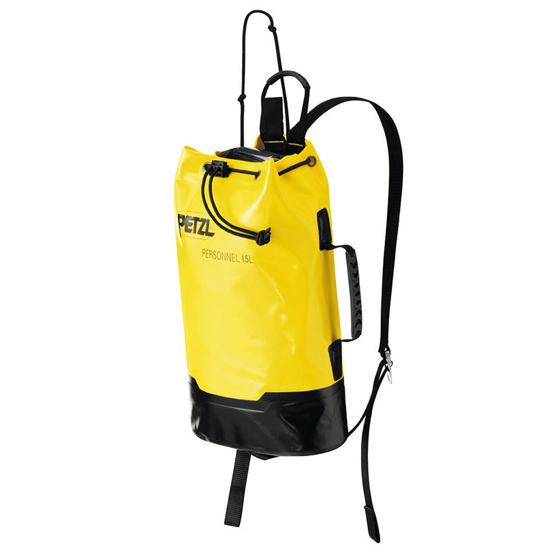Petzl Personnel Gear Bag: PERSONNEL es una mochila resistente y liviana de 15 litros. Está fabricado con material libre de PVC y su construcción soldada proporciona una gran resistencia. – Ahora disponible en MTN Shop US. - imagen 4