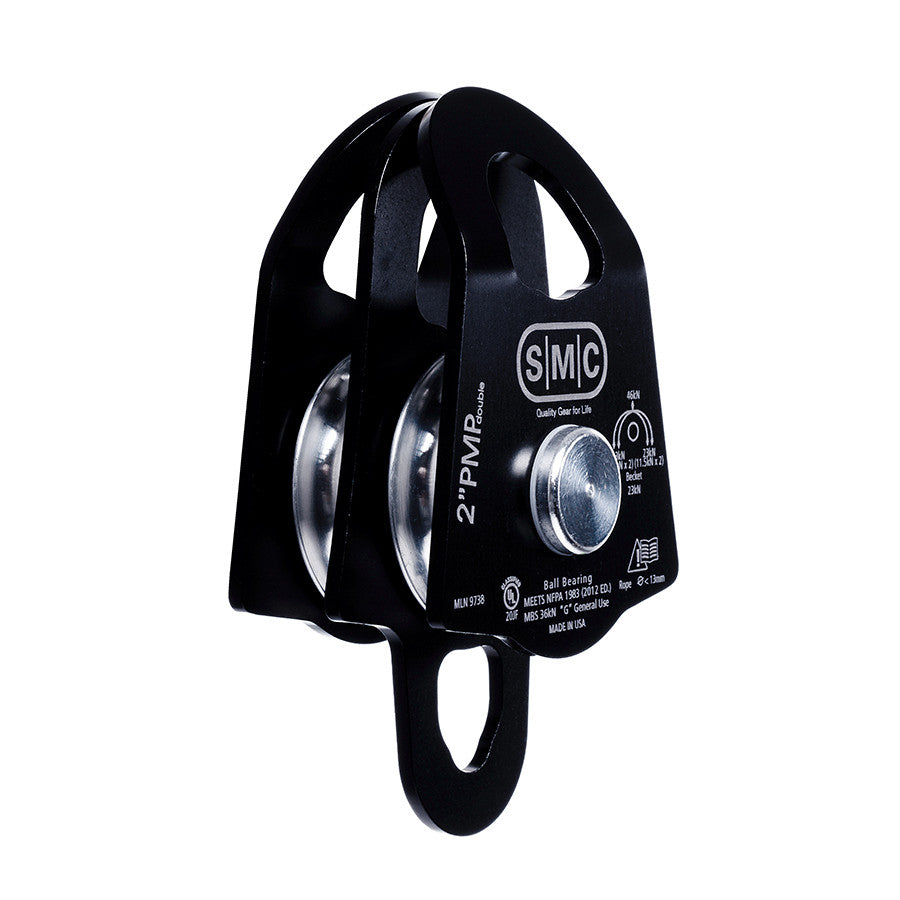 PMI SMC 2” Double Prusik Minding Pulley – NFPA– SMC 2” Double Prusik Minding Pulley es una polea de tamaño mediano ideal para aparejos con cuerda de 11 mm a 13 mm o cuando no hay espacio para una polea prusik minding de 3”. – Ahora disponible en MTN Shop US. - imagen 4
